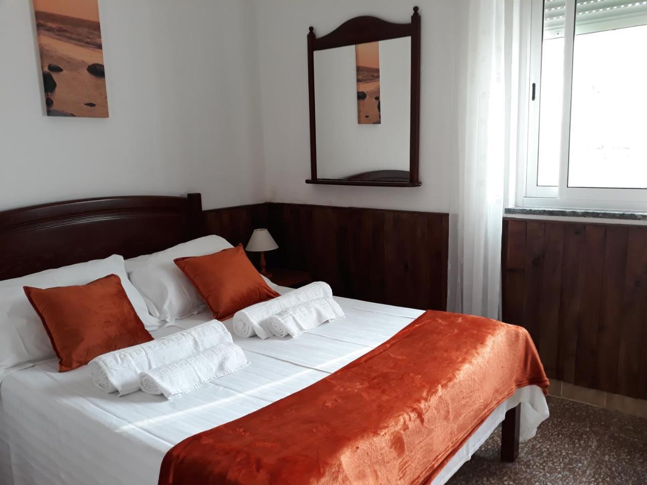 Double Room with Private Bathroom,751580849:JPEG